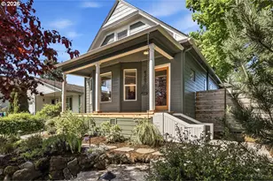 6207 NE 12th Ave, Portland, OR 97211 - Photo 1
