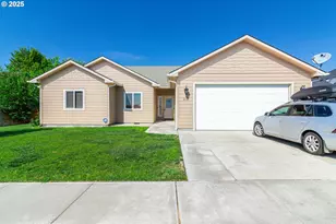 2101 NE 8th St, Hermiston, OR 97838 - Photo 1