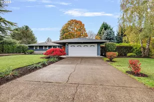 952 NE Arrington Rd, Hillsboro, OR 97124 - Photo 1