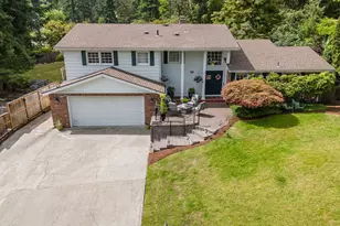 2330 W 23rd Pl, Eugene, OR 97405 - Photo 1
