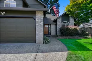 37198 Rachael Dr, Sandy, OR 97055 - Photo 1