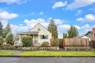 1305 NE Jarrett St, Portland, OR 97211 - Photo 1