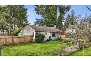 13314 SE Bush St, Portland, OR 97236 - Photo 1