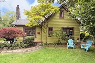 4406 SW Lobelia St, Portland, OR 97219 - Photo 1