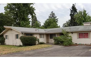 711 SW Rogue River Ave, Grants Pass, OR 97526 - Photo 1