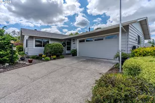 12520 SW Prince Albert St, King City, OR 97224 - Photo 1