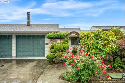 12230 SW Par 4 Dr, King City, OR 97224 - Photo 1