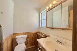 610 NW Bridge St, John Day, OR 97845 - Photo 18