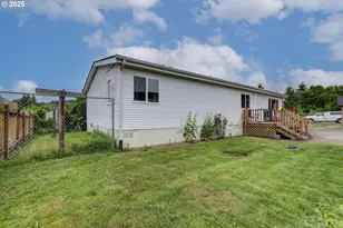 2614 48th Ave, Longview, WA 98632 - Photo 1