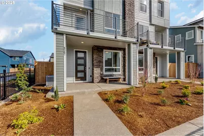 8267 SE Blanton St, Hillsboro, OR 97123 - Photo 1