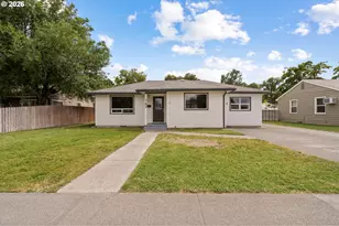747 W Juniper Ave, Hermiston, OR 97838 - Photo 1