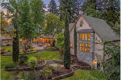 1500 SE Waverly Dr, Portland, OR 97222 - Photo 1