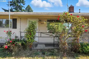 220 NE 190th Ave, Portland, OR 97230 - Photo 1