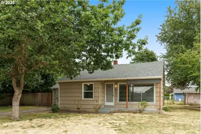612 SE 11th Ave, Hillsboro, OR 97123 - Photo 1