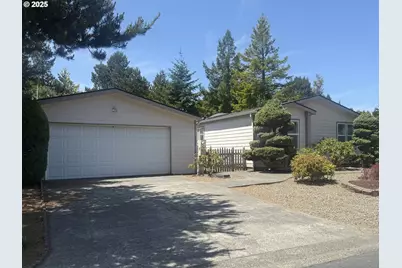507 Robin Ln, Florence, OR 97439 - Photo 1