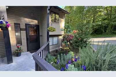 2800 Treetop Ln, West Linn, OR 97068 - Photo 1