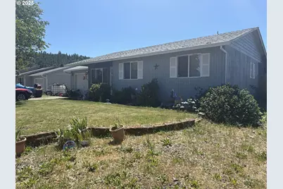 253 S Grove Ln, Sutherlin, OR 97479 - Photo 1