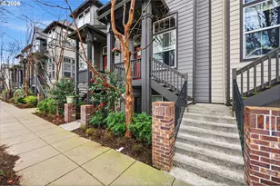 1116 SE Linn St, Portland, OR 97202 - Photo 1