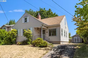 6040 N Omaha Ave, Portland, OR 97217 - Photo 1