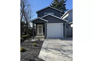 442 W Harrison St, Roseburg, OR 97471 - Photo 1