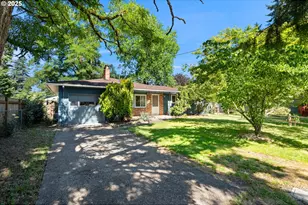 13059 SE Bush Pl, Portland, OR 97236 - Photo 1