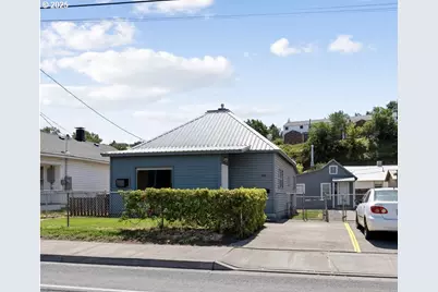 1410 SW Frazer Ave, Pendleton, OR 97801 - Photo 1