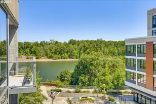 841 S Gaines St, Portland, OR 97239 - Photo 1