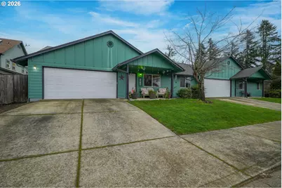 2102 S 8th St, Cottage Grove, OR 97424 - Photo 1