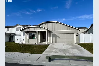 881 NE Laurel Springs Dr, Hermiston, OR 97838 - Photo 1