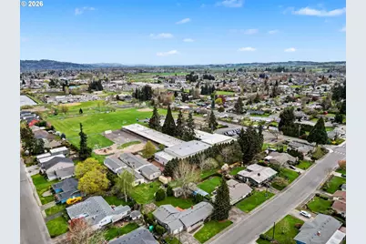 555 Sacre Ln, Monmouth, OR 97361 - Photo 4