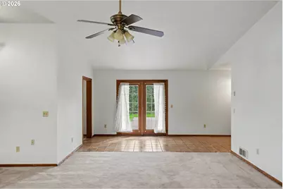 555 Sacre Ln, Monmouth, OR 97361 - Photo 22