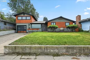 1520 E 9th St, The Dalles, OR 97058 - Photo 1