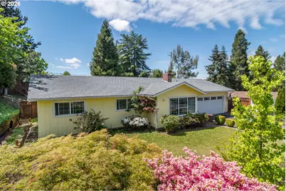 956 W Pilger St, Roseburg, OR 97471 - Photo 1