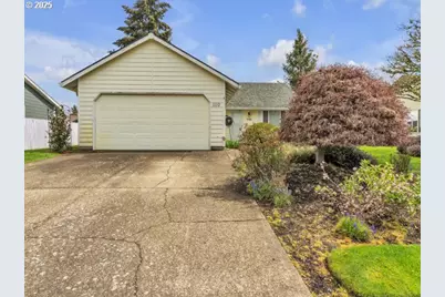 1110 SW Fleishauer Ln, McMinnville, OR 97128 - Photo 1