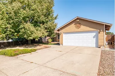 1019 S 10th St, Lebanon, OR 97355 - Photo 1