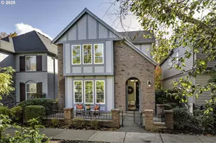 11667 SW Grenoble St, Wilsonville, OR 97070 - Photo 1