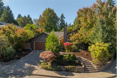 879 Shalar Ct, Eugene, OR 97405 - Photo 1