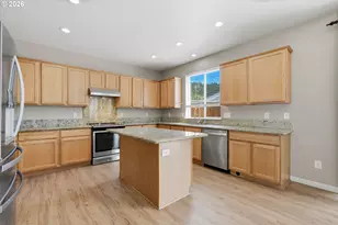2068 SW 34th St, Gresham, OR 97080 - Photo 12
