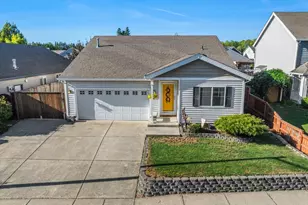 1214 NW 12th St, Battle Ground, WA 98604 - Photo 1