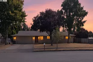 15013 NE Columbine Dr, Vancouver, WA 98682 - Photo 1
