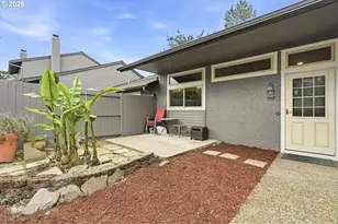 28612 SW Ash Meadows Blvd, Wilsonville, OR 97070 - Photo 1