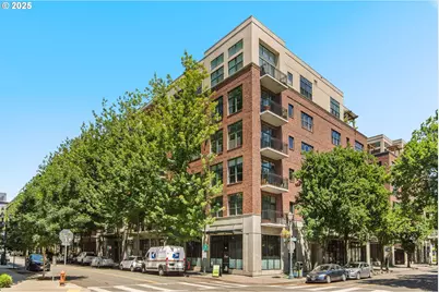 820 NW 12th Ave #224, Portland, OR 97209 - Photo 1