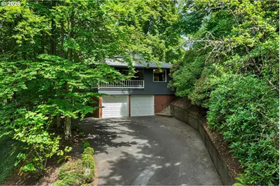 4940 SW Humphrey Park Rd, Portland, OR 97221 - Photo 1