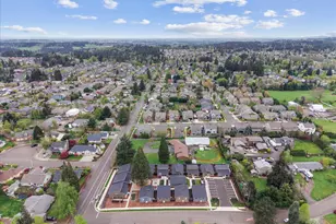 12300 Meadowlawn Dr, Oregon City, OR 97045 - Photo 30