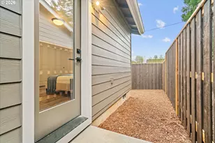 12300 Meadowlawn Dr, Oregon City, OR 97045 - Photo 18