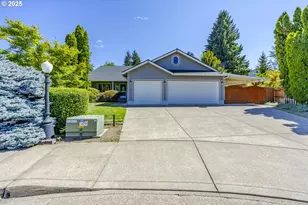 1565 Fairview Pl, Cottage Grove, OR 97424 - Photo 1