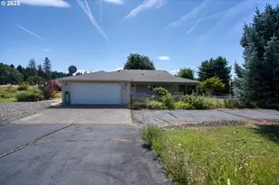 1413 SW Brislawn Loop Rd, White Salmon, WA 98672 - Photo 1