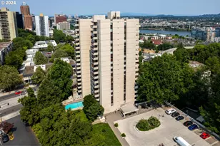 2211 SW 1st Ave, Portland, OR 97201 - Photo 1