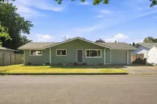 345 N 7th Pl, Harrisburg, OR 97446 - Photo 1