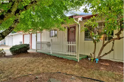 2919 SE Oak St, Albany, OR 97322 - Photo 1